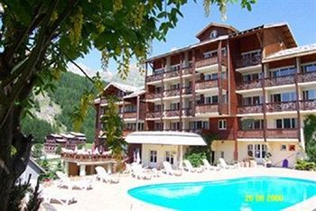 Hotel Du Hameau Аллос Екстер'єр фото